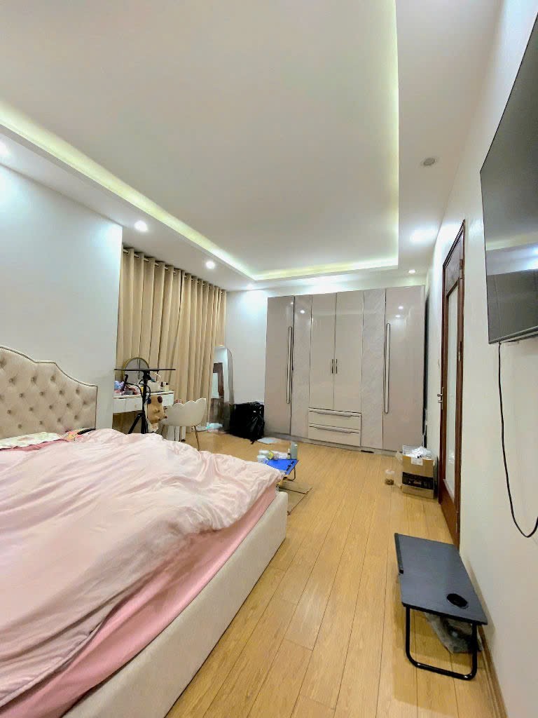 Bán nhà Nguyễn Văn Cừ,Long Biên 4 tầng,36m,mt6.3m oto đỗ cổng chỉ 7 tỷ - Ảnh 2